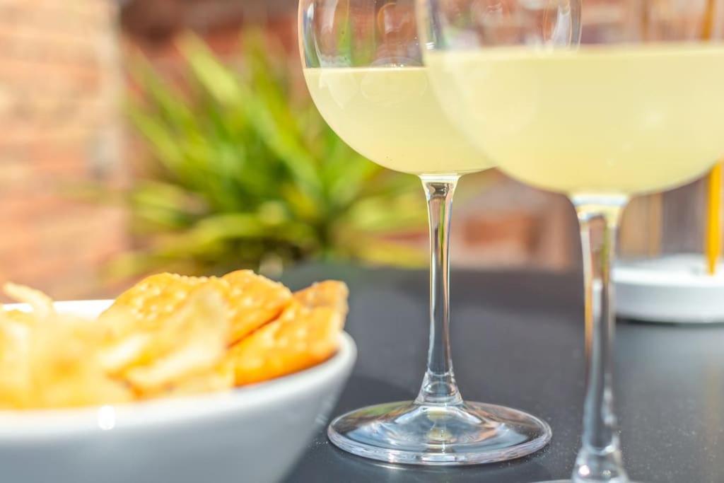 Mimosa- Loft Elegante Con Terrazza Nel Centro Di Siena Lägenhet Exteriör bild