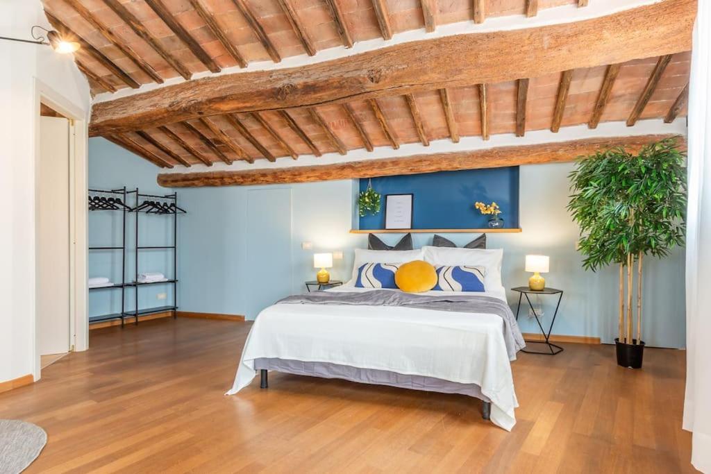 Mimosa- Loft Elegante Con Terrazza Nel Centro Di Siena Lägenhet Exteriör bild